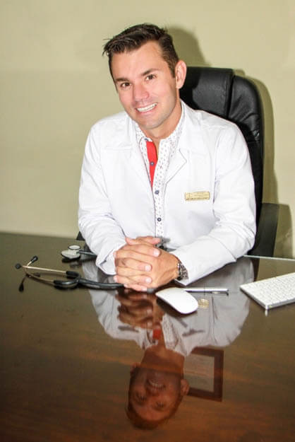 Dr. Luciano Alvarenga Fernándes