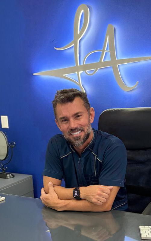 Dr. Luciano Alvarenga Fernándes